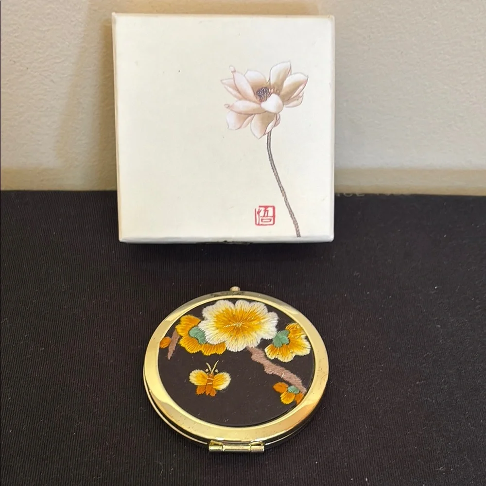 Lovely Embroidered Floral Butterfly Compact Mirror Gold Tone Yellow Green Brown